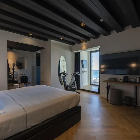 Ξενοδοχείο Maisonme Boutique (adults Only) Μπαρντολίνο