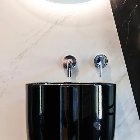 Maisonme Boutique (adults Only) ホテル バルドリーノ