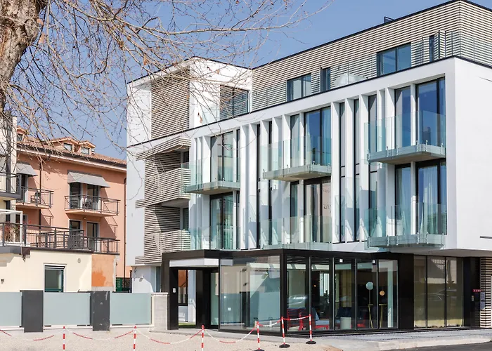 Maisonme Boutique (adults Only) ホテル 4*