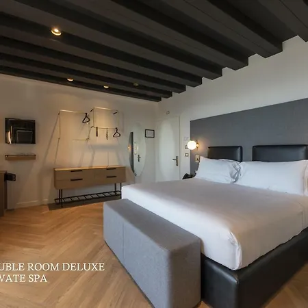 Maisonme Boutique (adults Only) Hotel