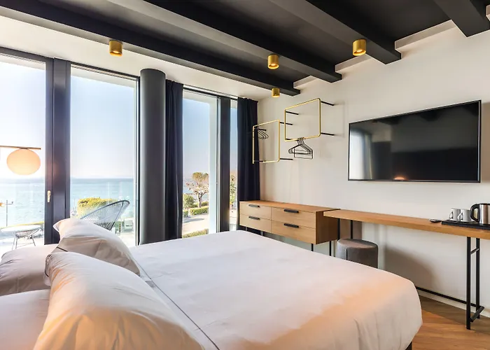 Maisonme Boutique (adults Only) 4* Бардоліно