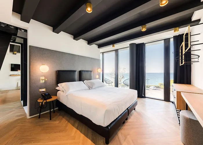 Maisonme Boutique (adults Only) Hotel