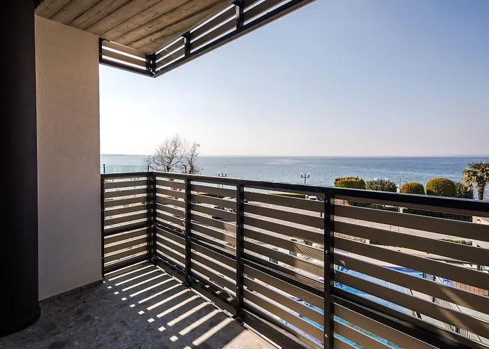 Maisonme Boutique (adults Only) 4*